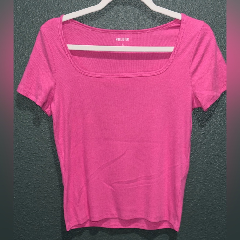 Hollister Bright Pink Short Sleeve Tee